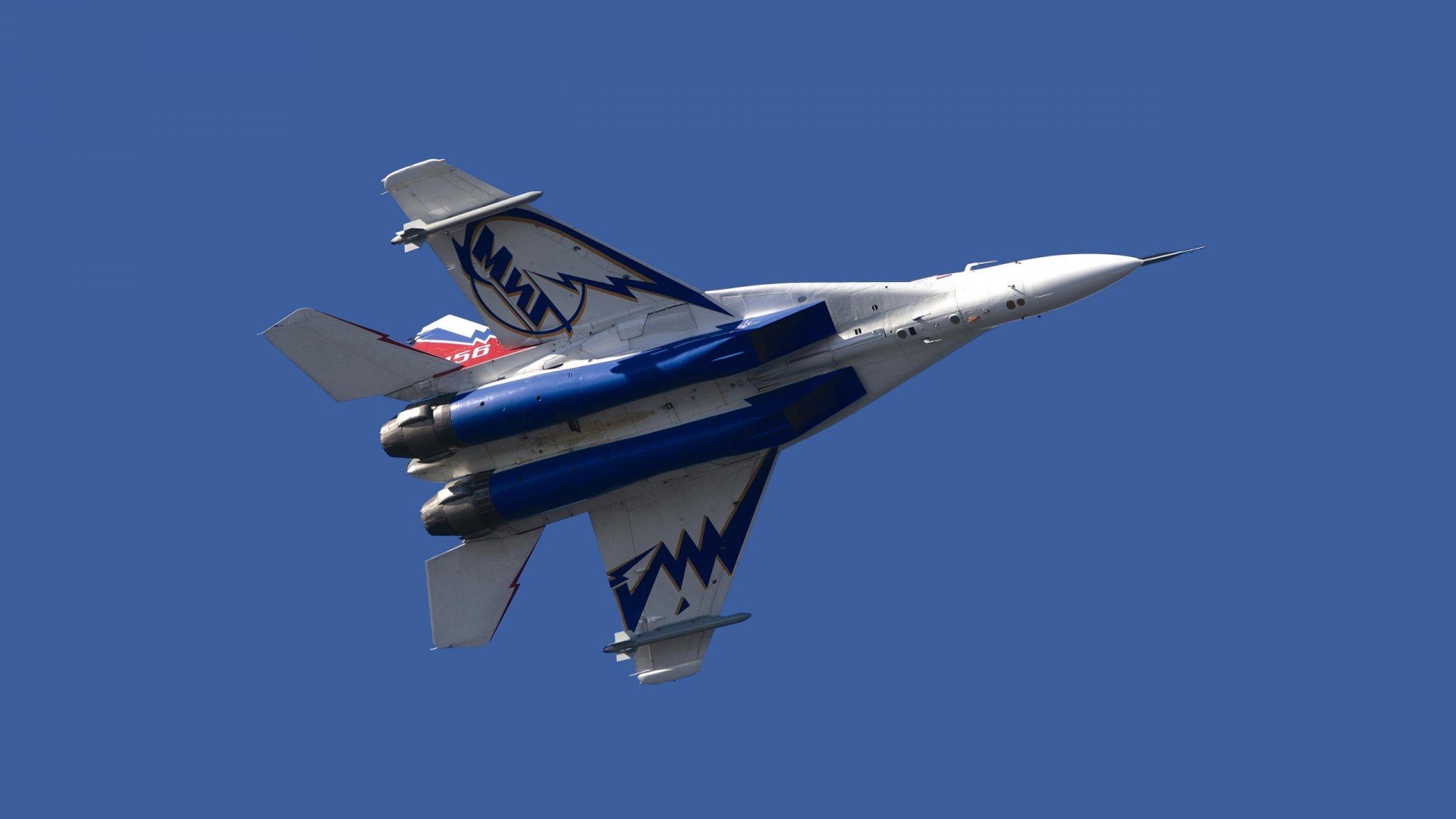 开云·Kaiyun网页版-国米加强中场拦截打破对手传控节奏，国米中场球星