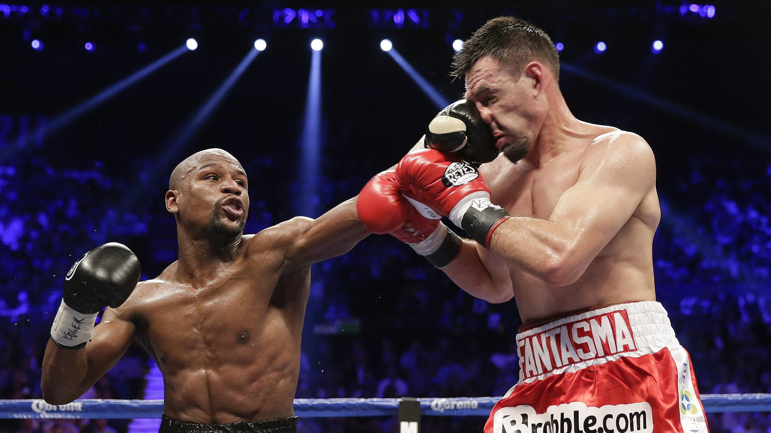 Kering-_遥控赛车比赛：科技与速度的完美结合_，遥控赛车技术