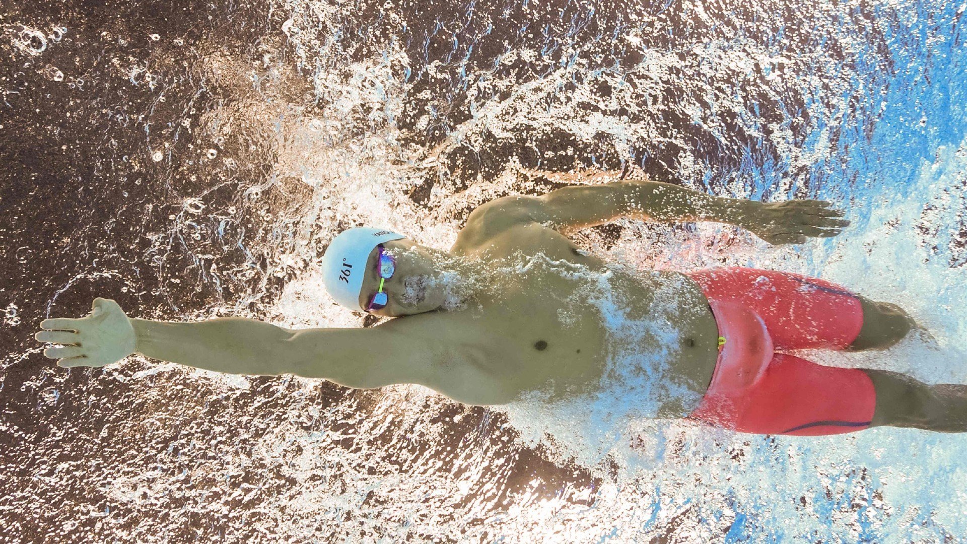 “意甲追冠战：多支球队死拼，胜负难料”，意甲争冠